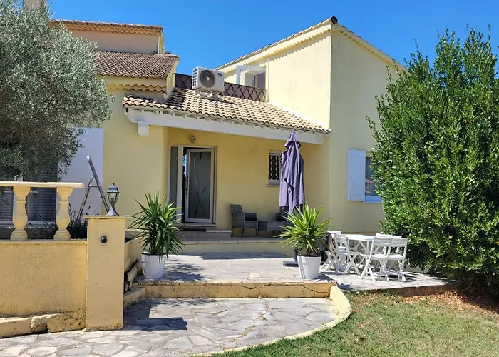 Tatil Evi La Ganesh : Dans Le Gard ! Saint-Andre-d'Olerargues